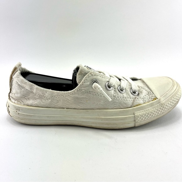 Converse Women’s sneakers- Size 7‎ - Picture 1 of 10